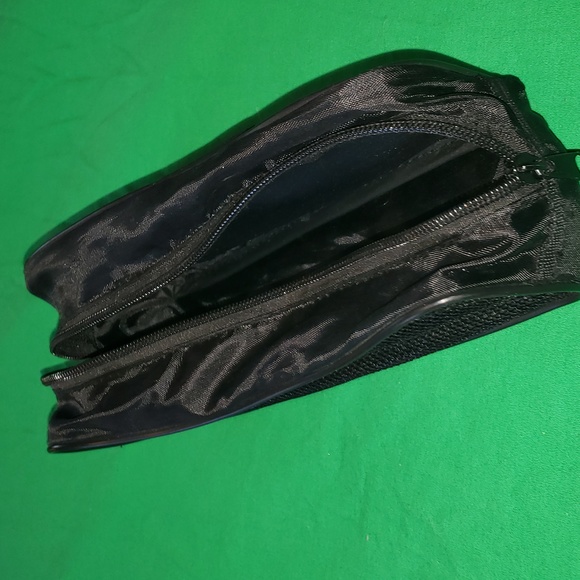 OCZ Zip Up Pouch Bag Black 3.5"x9" - Picture 3 of 4